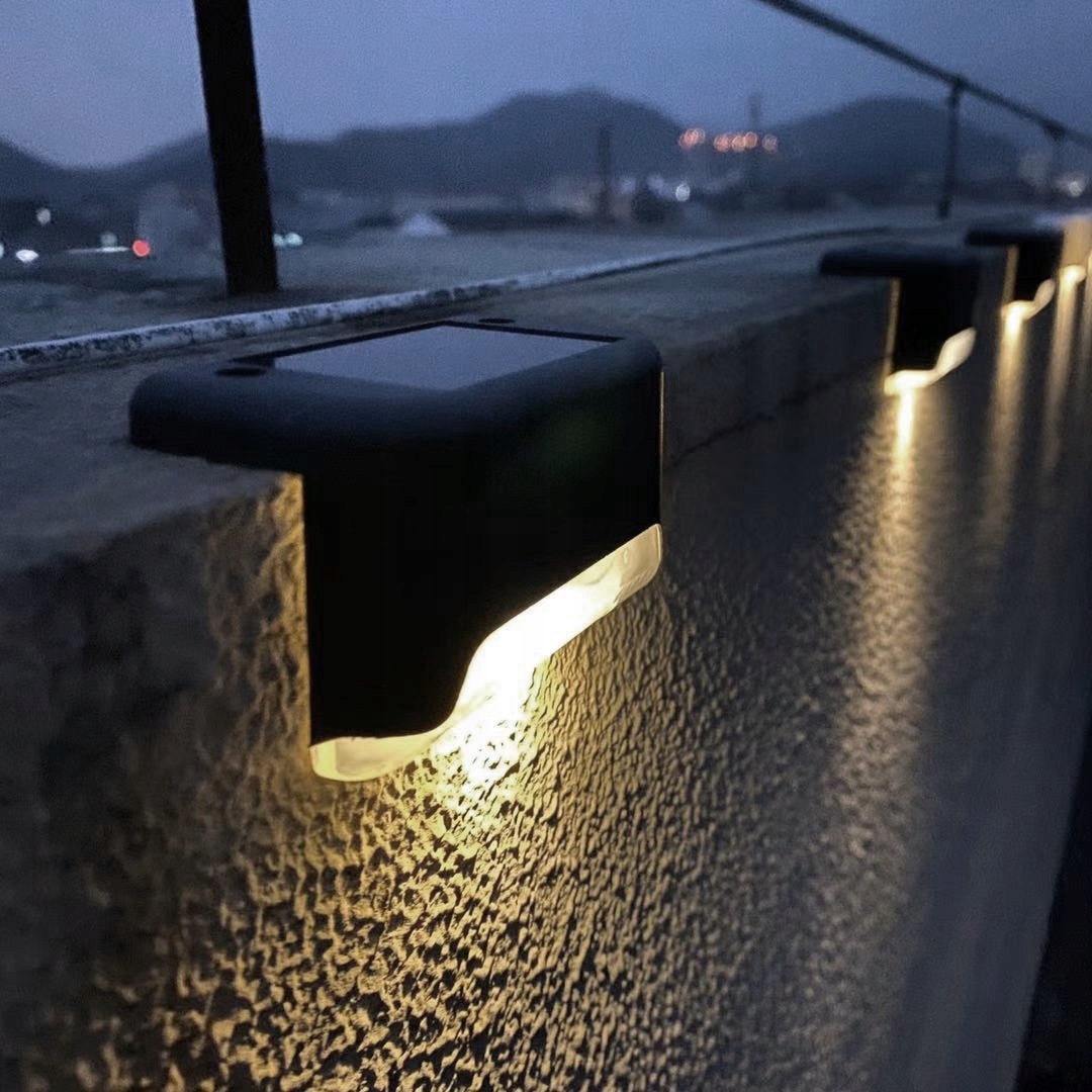 solarne-led-svetlo-na-schody-vonkajsie-osvetlenie-noc
